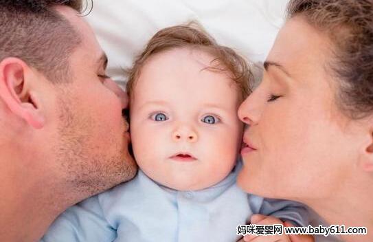 当你在做这10件事时 请让你的孩子看见！ - 海外育儿