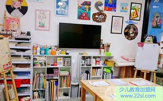 画田美术注重青少年儿童专注力、观察力、动手能力