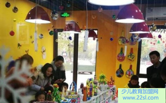 大拇指国际美术倡导通过国外审美教育促进儿童的审美和创造能力